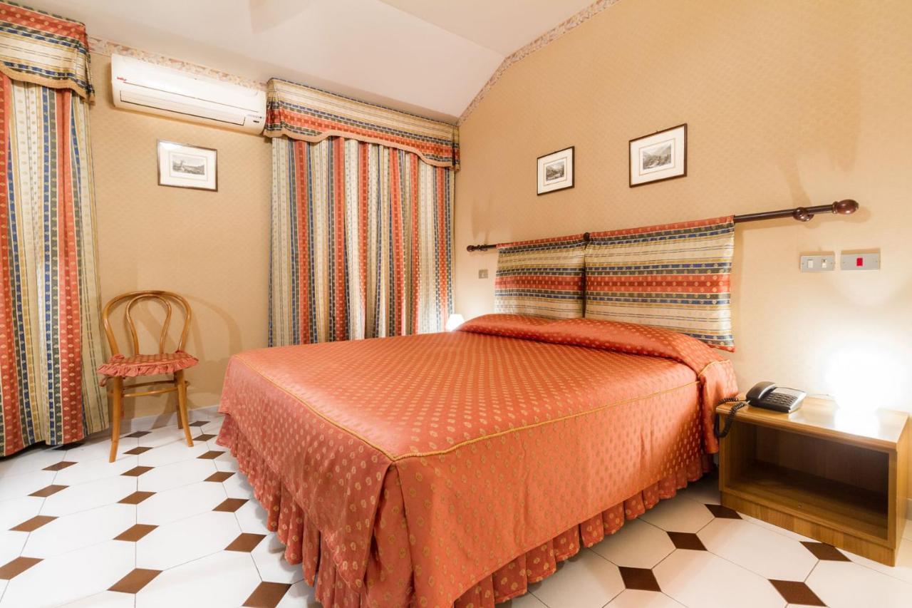 Park Hotel Villa Salzea Trofarello Exterior photo